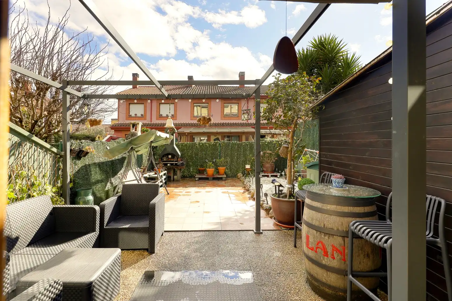 Terraza de Casa adosada en venta en Siero con Calefacción, Jardín privado y Parquet