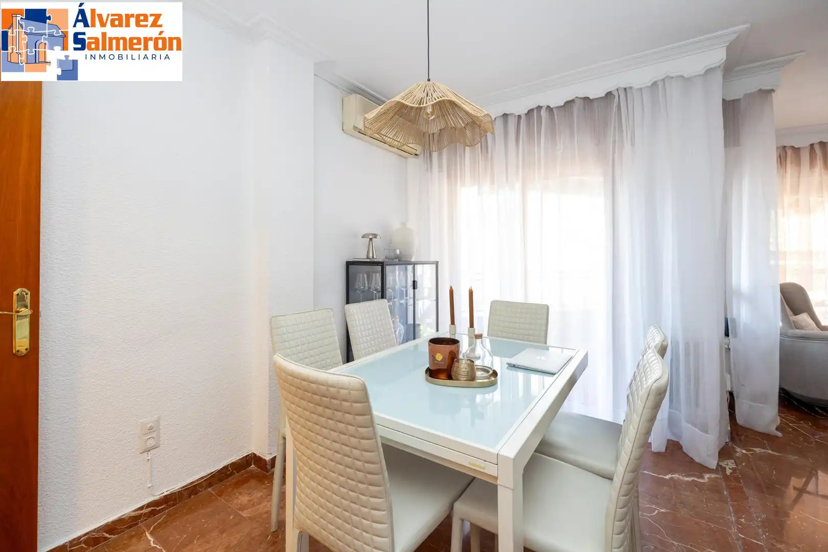 Dining room of Flat for sale in Ronda
