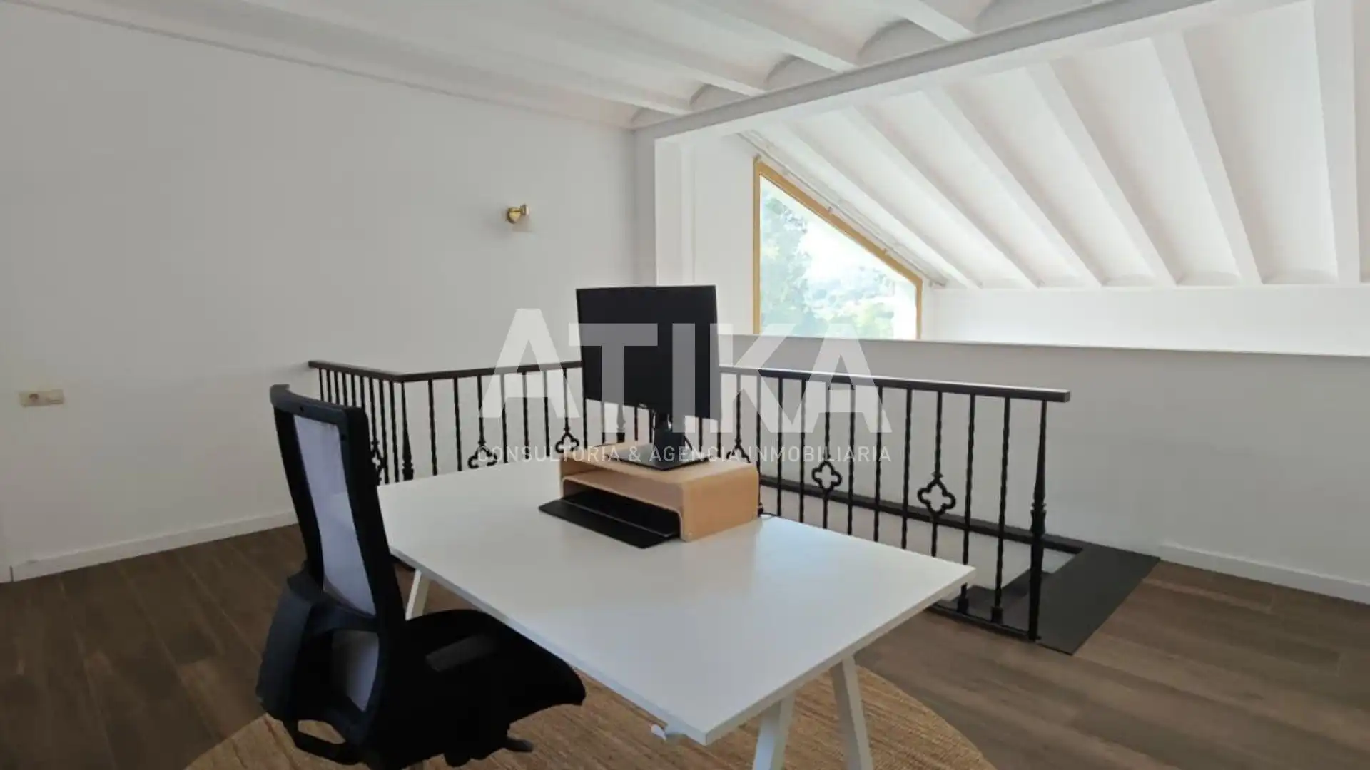 Bedroom of Houses for sale in Ontinyent  with Air Conditioner, Heating and Private garden