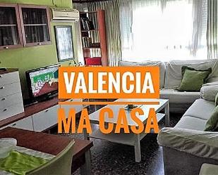 Bedroom of Flat to rent in  Valencia Capital  with Air Conditioner and Balcony