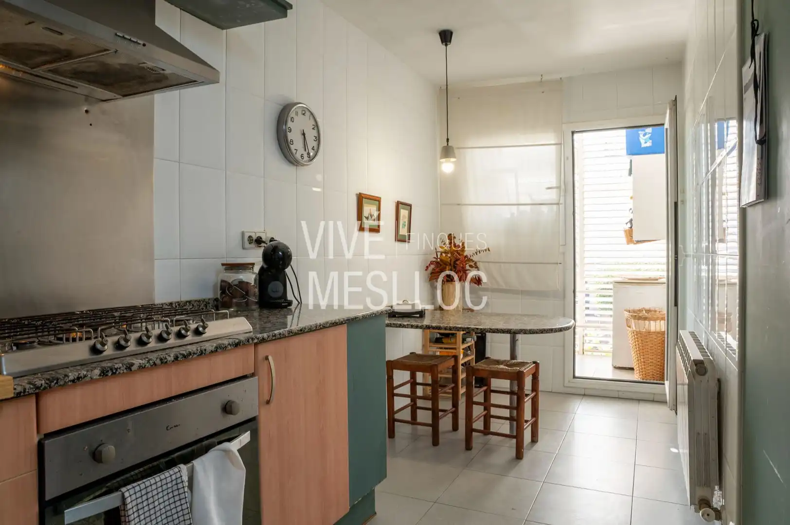 Cocina de Piso en venta en Alella con Calefacción, Terraza y Trastero