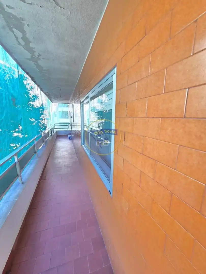 Terraza de Piso en venta en Vigo  con Calefacción, Parquet y Terraza