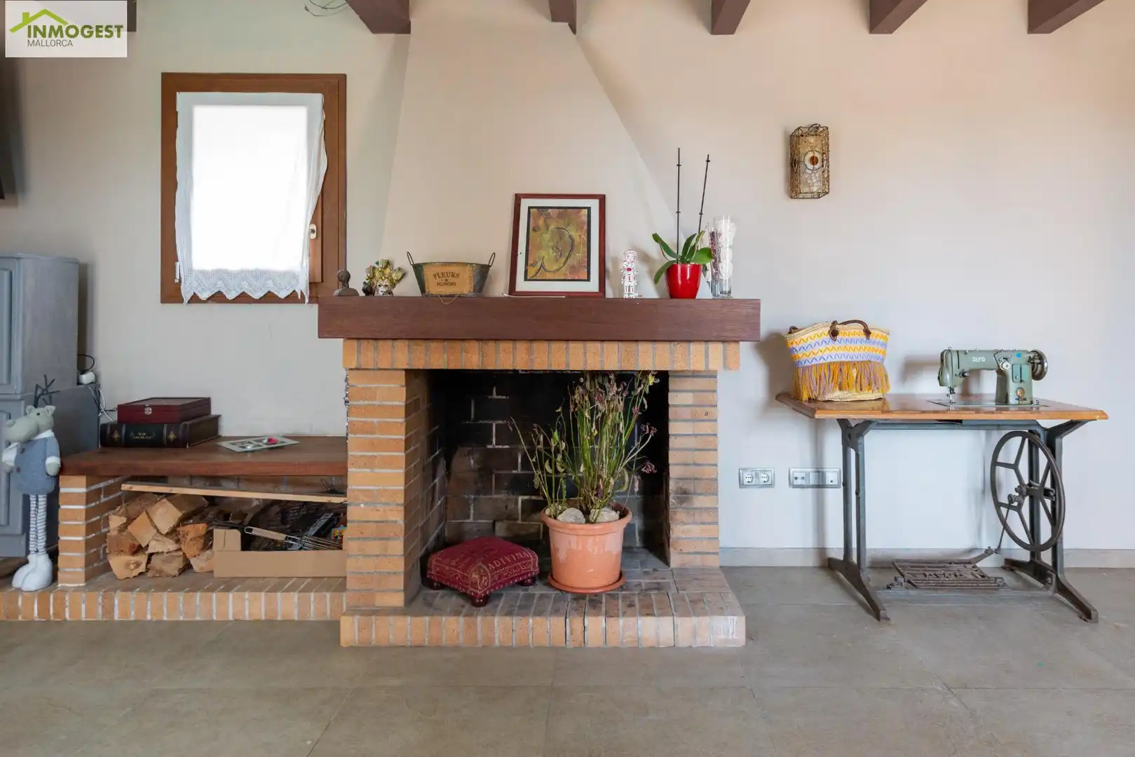 Sala d'estar de Casa o xalet en venda en Marratxí amb Aire condicionat, Jardí privat i Terrassa