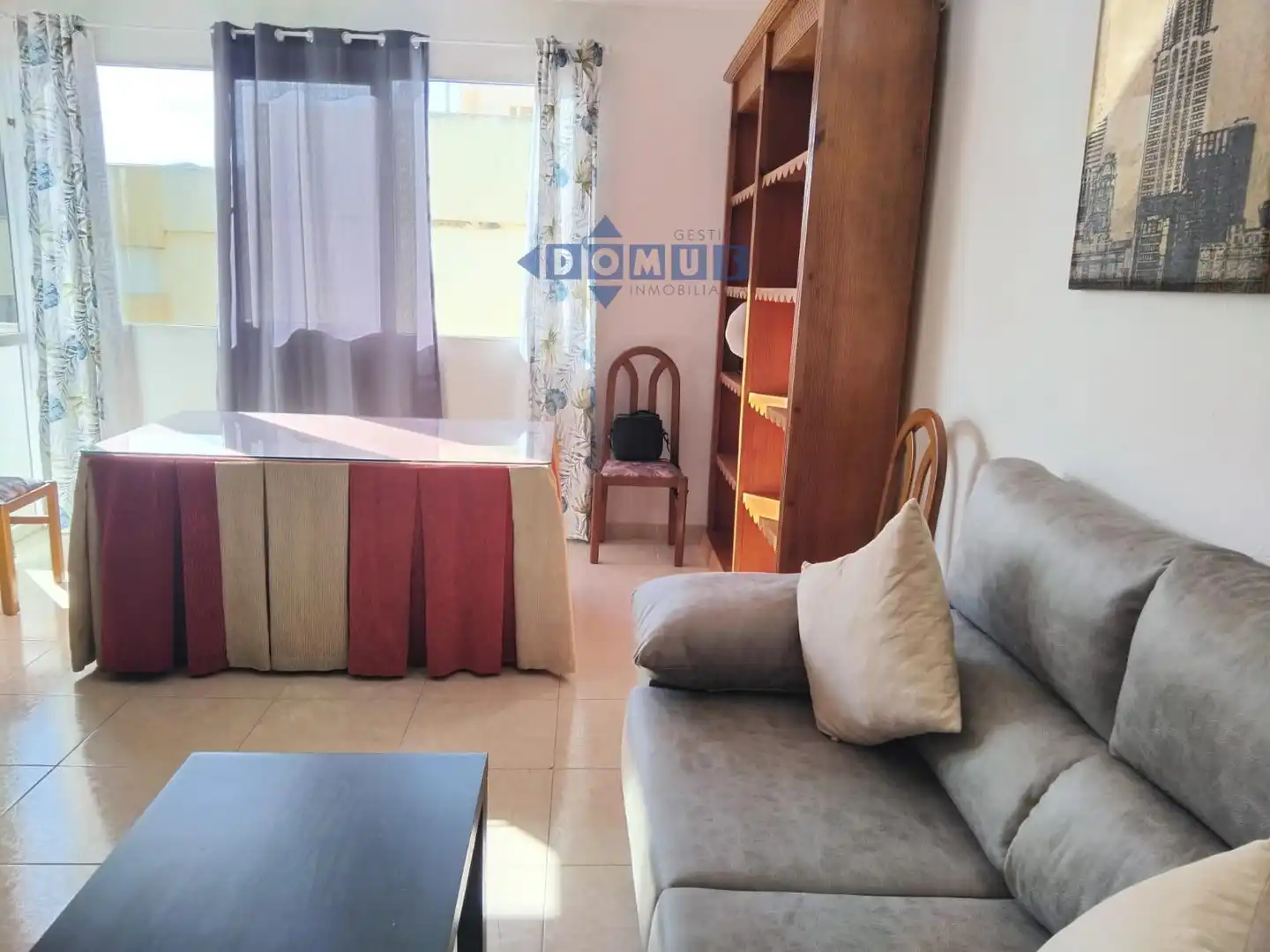 Habitación de Piso de alquiler en Ronda con Aire acondicionado, Terraza y Amueblado