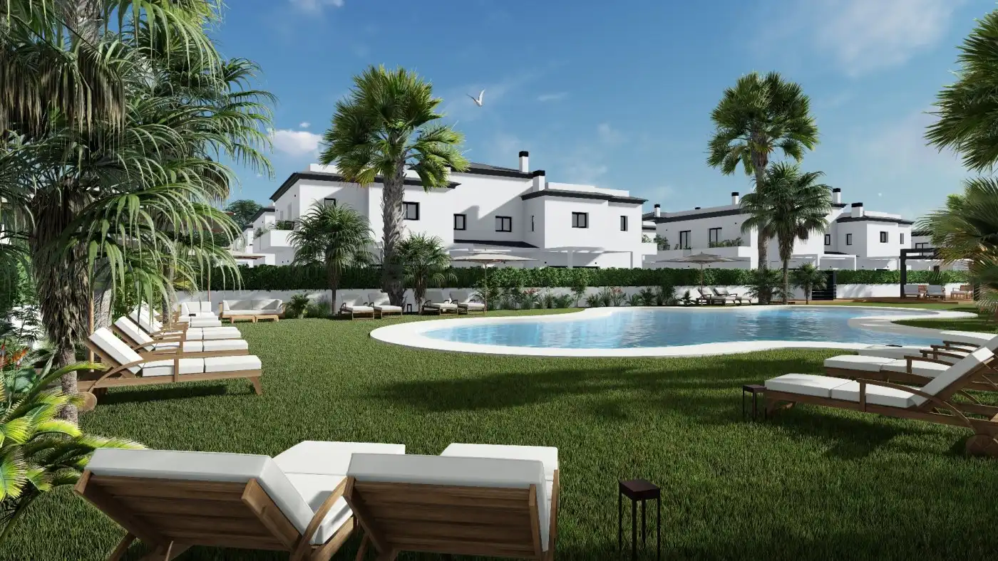 Chalet con piscina en venta en Gran Alacant