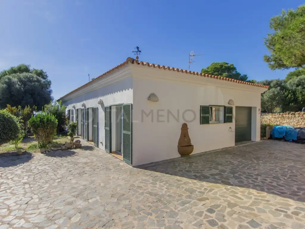 Vista exterior de Casa o chalet en venta en Sant Lluís con Calefacción, Jardín privado y Piscina