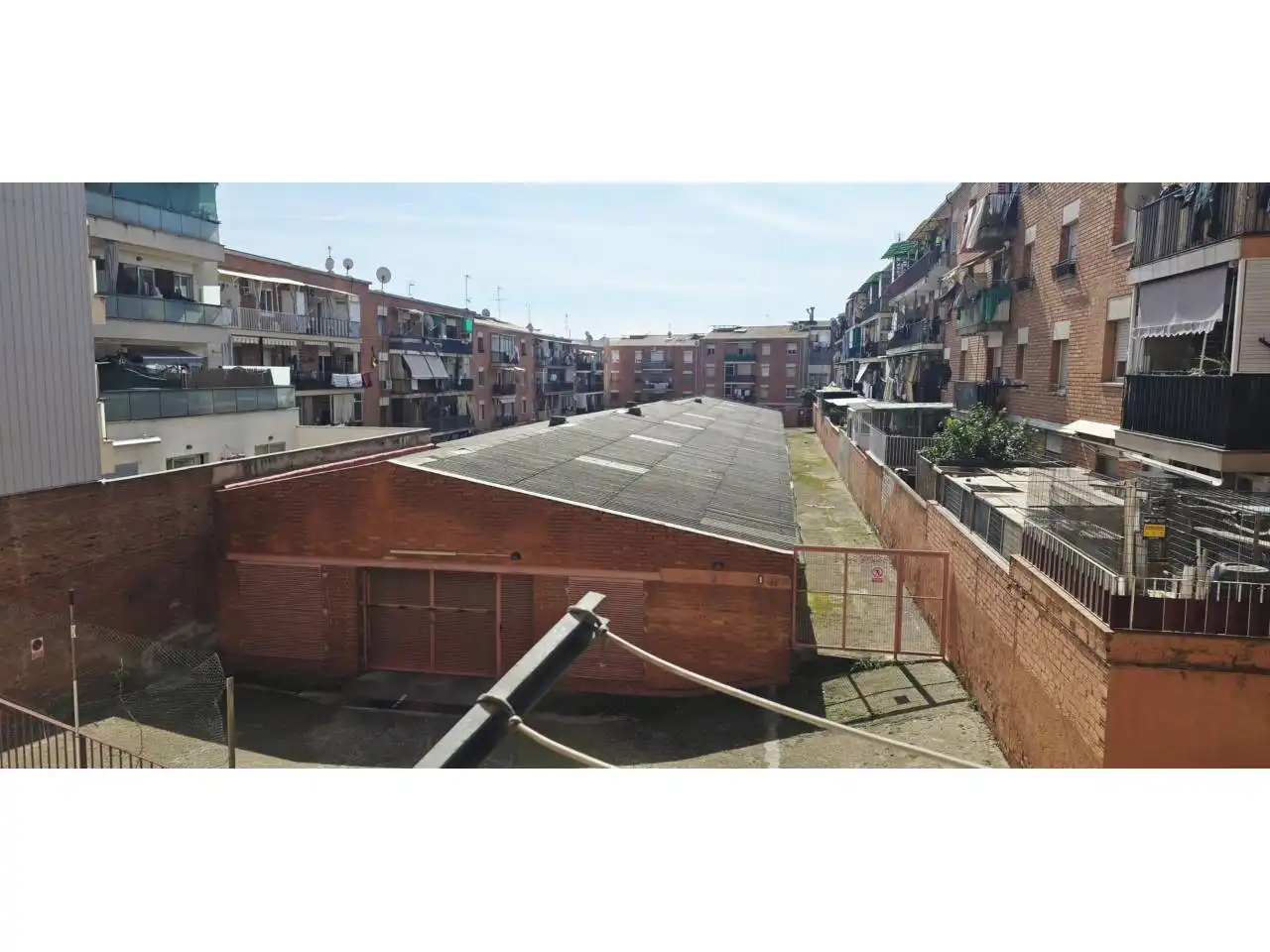 Vista exterior de Piso en venta en Terrassa con Calefacción y Trastero