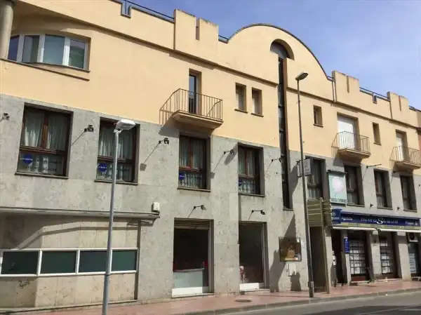 Local comercial en venta en Onze de Setembre 13, imagen 2