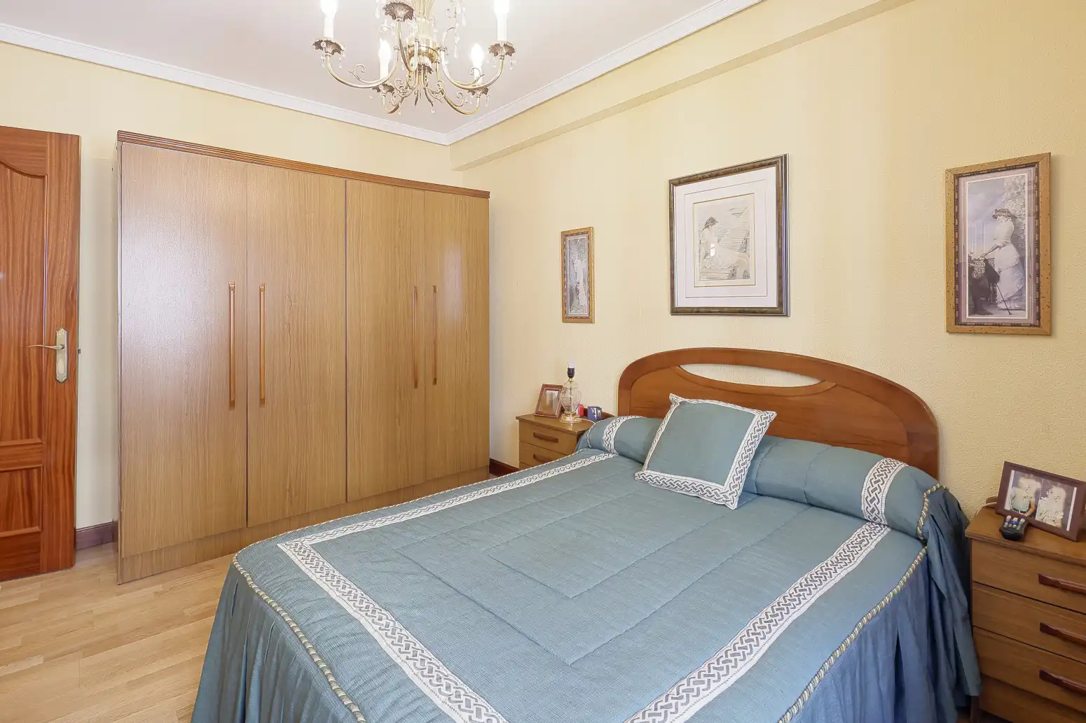 Schlafzimmer von Wohnung zum Verkauf in Gijón  mit Heizung und Möbliert