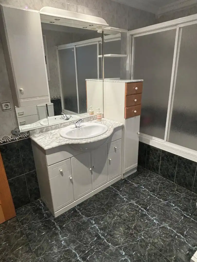 Bany de Casa o xalet en venda en Sagunto / Sagunt amb Aire condicionat, Terrassa i Traster