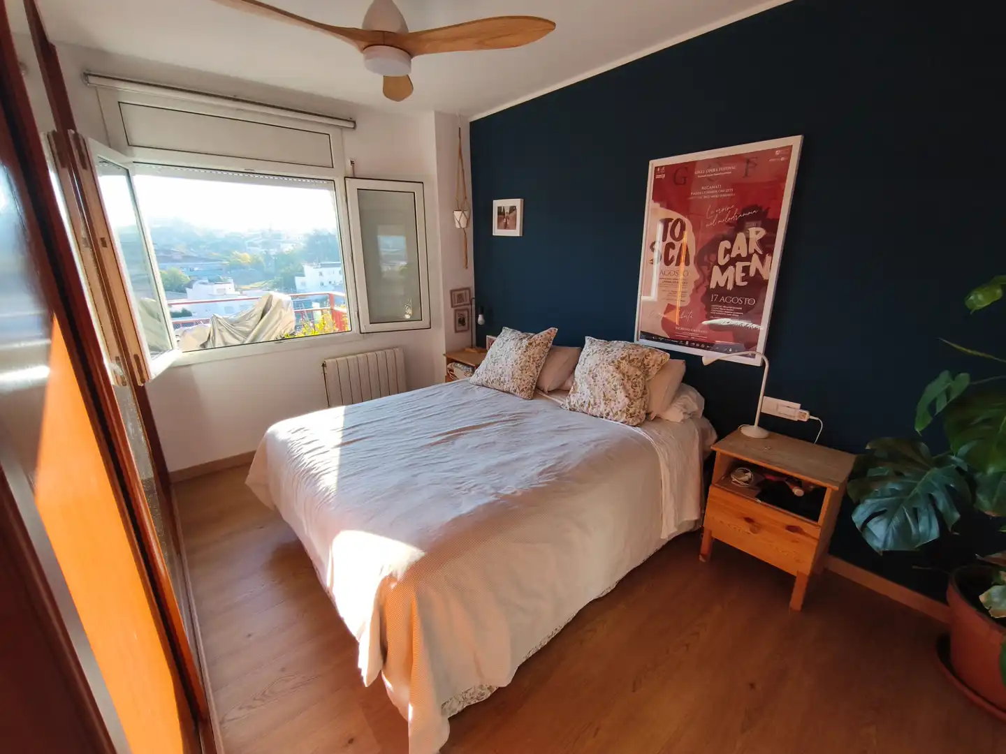 Habitación de Dúplex en venta en Girona con Aire acondicionado, Calefacción y Parquet