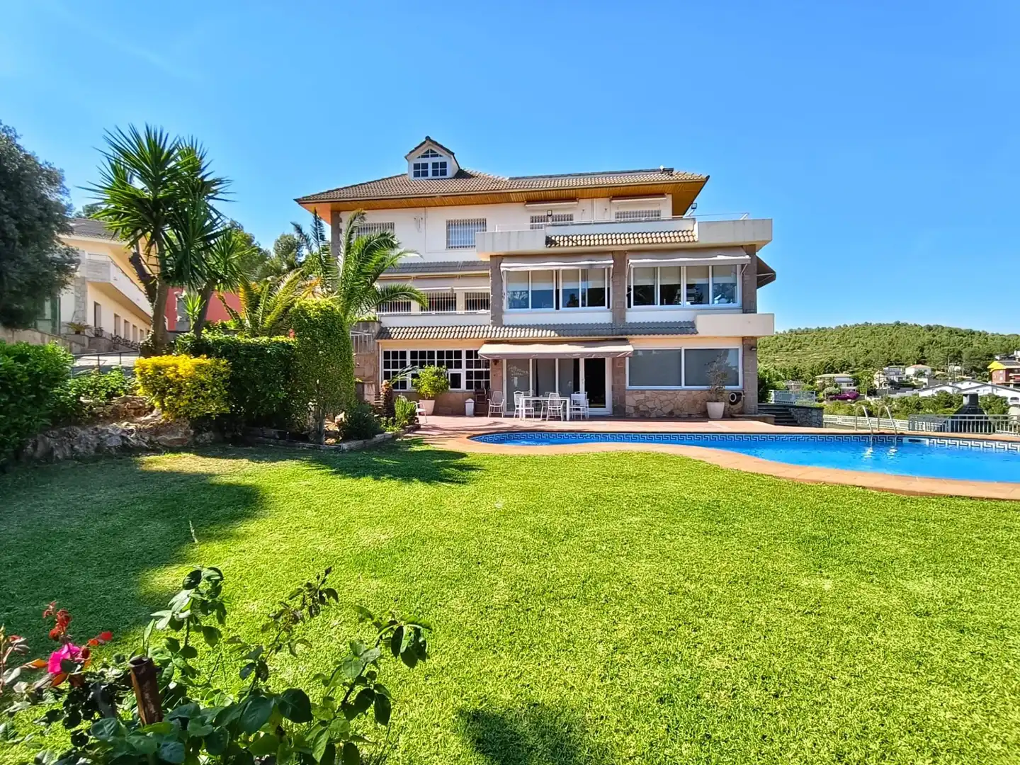 Exterior view of Houses for sale in Castelldefels  with Heating, Private garden and Terrace