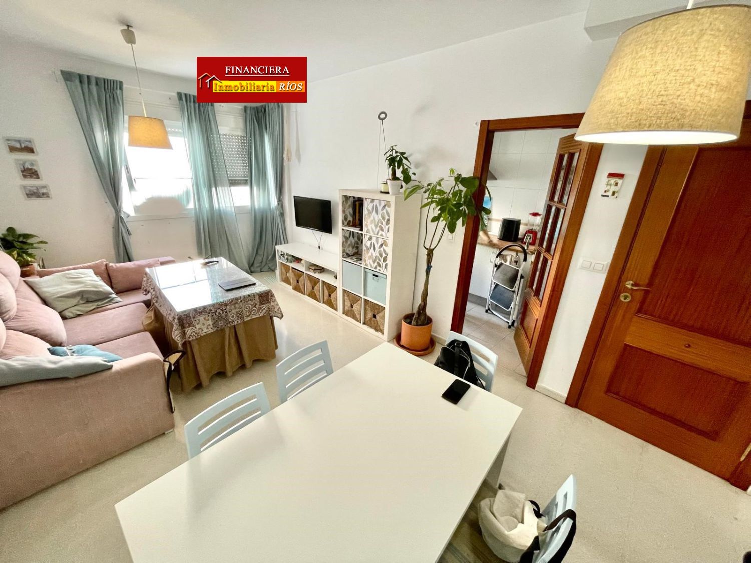 Vista exterior de Piso en venta en Alcalá de Guadaira con Aire acondicionado y Trastero