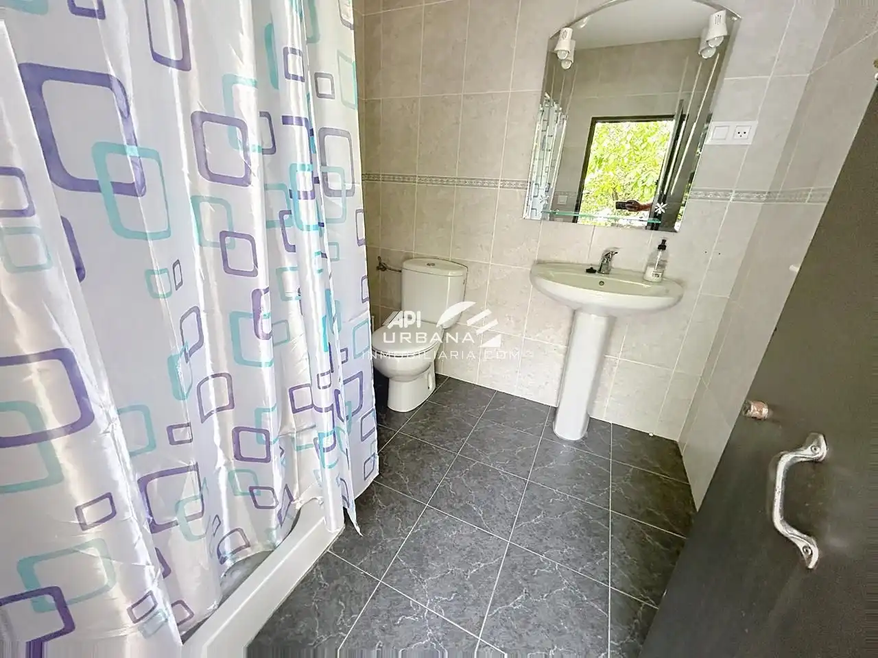 Baño de Casa o chalet en venta en Lucena con Aire acondicionado, Jardín privado y Terraza