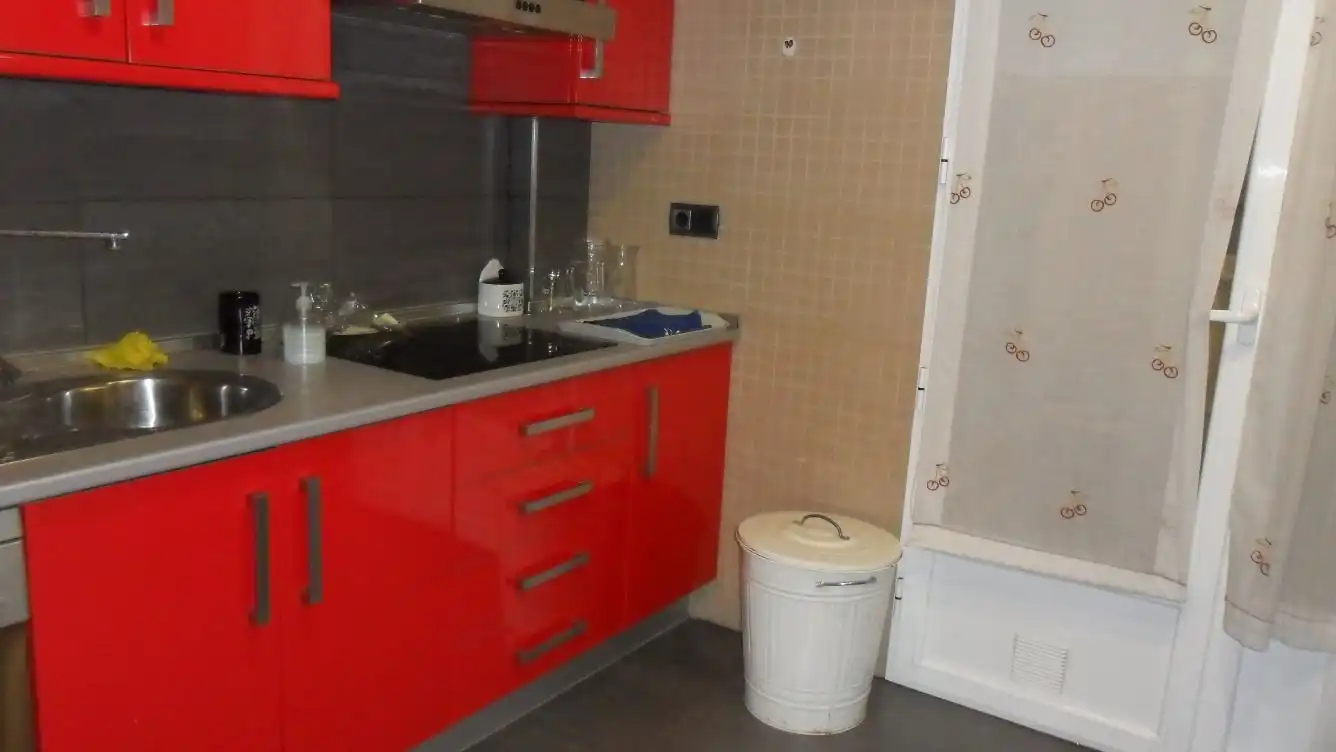Küche von Einfamilien-Reihenhaus zur Miete in Villarrobledo mit Klimaanlage, Heizung und Parkett