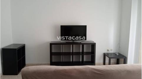 Foto 2 de Pis de lloguer a Parque Alcosa, Sevilla