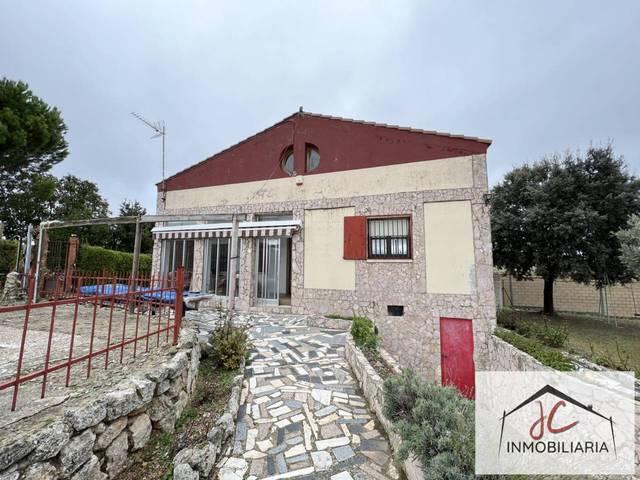 Casa-chalet en Venta en Calle Tejar en Cigales