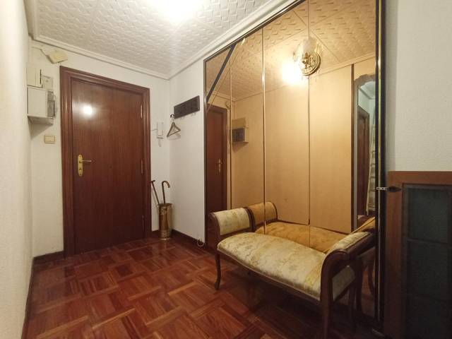 Piso en Venta en Los Vadillos - R. Sanitaria - Pozanos