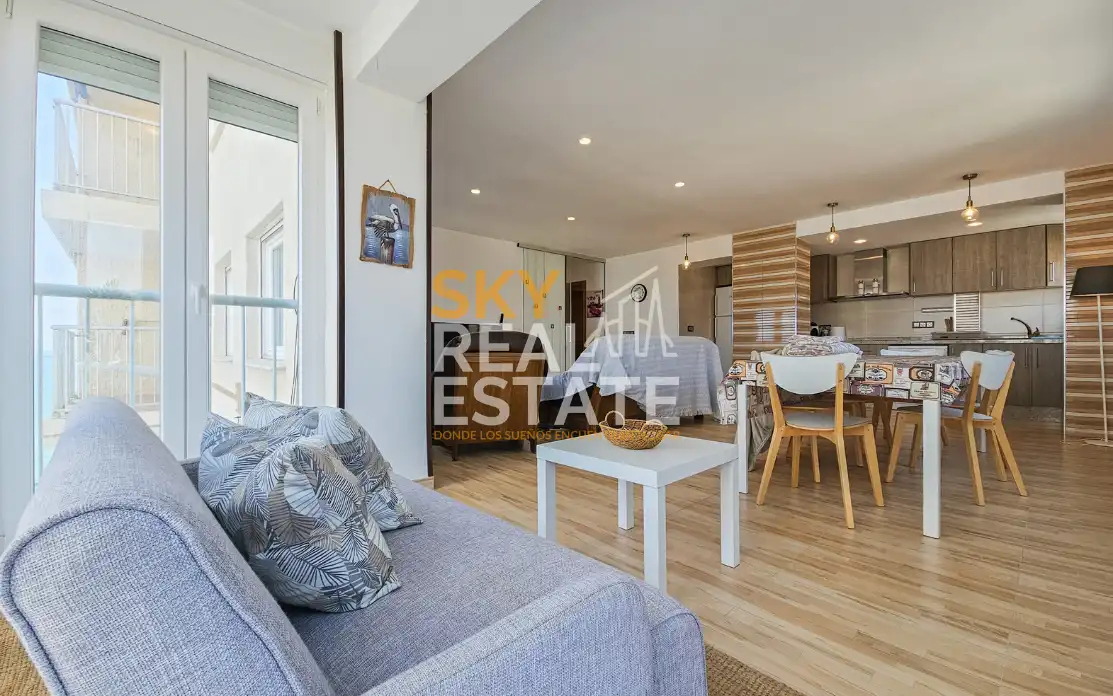 Sala de estar de Piso en venta en Cullera con Terraza, Piscina y Amueblado