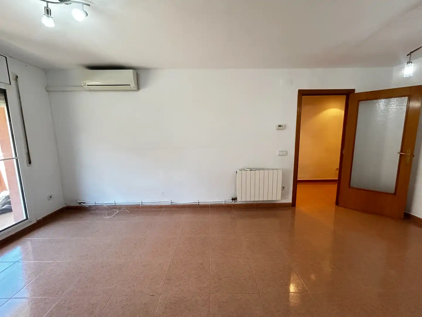 Flat for sale in Valls  with Air Conditioner, Heating and Oven
