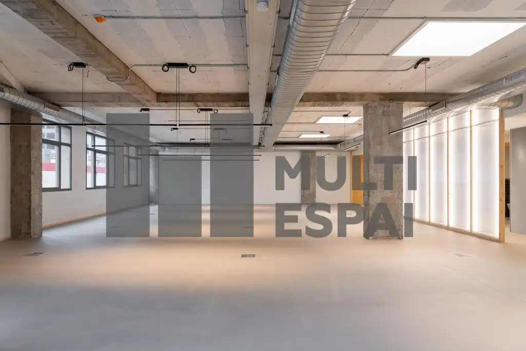 Office space with lift to rent in Passeig de la Zona Franca, imagen 3