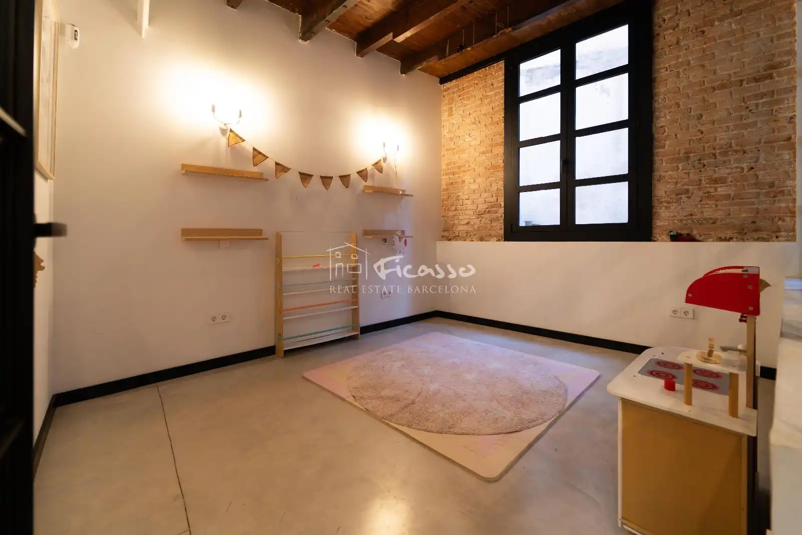 Dúplex de lloguer en Barcelona amb Aire condicionat, Calefacció i Terrassa