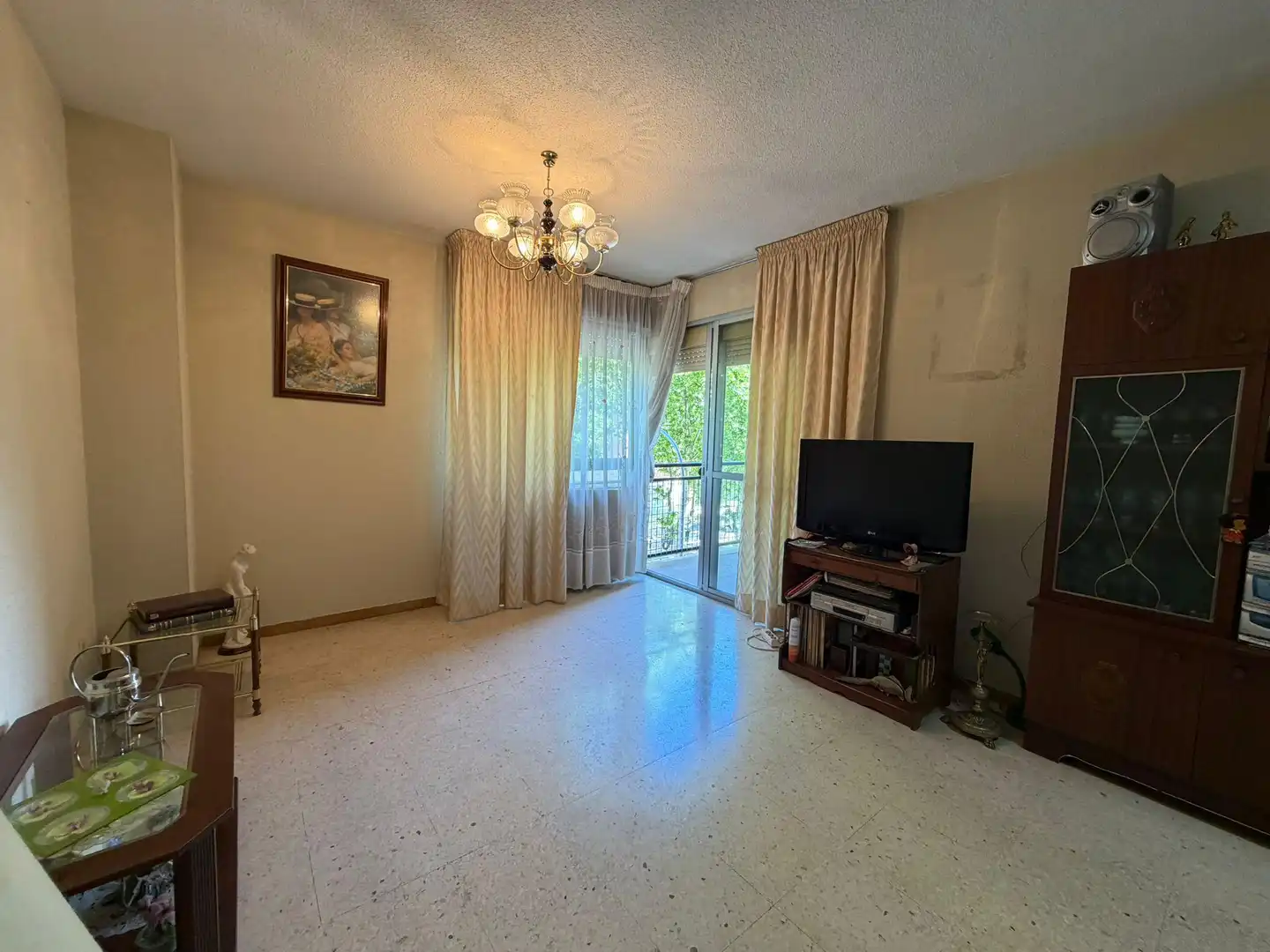 Sala de estar de Piso en venta en Madrid con Calefacción, Jardín privado y Terraza