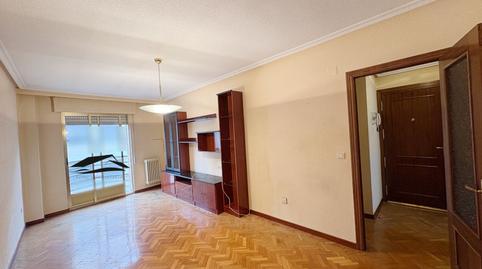 Foto 2 de Piso en venta en Van Dyck, Salesas, Salamanca Capital