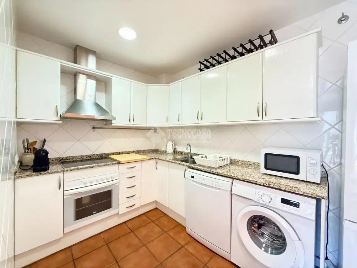 Cocina de Piso en venta en Vilanova i la Geltrú con Aire acondicionado y Balcón