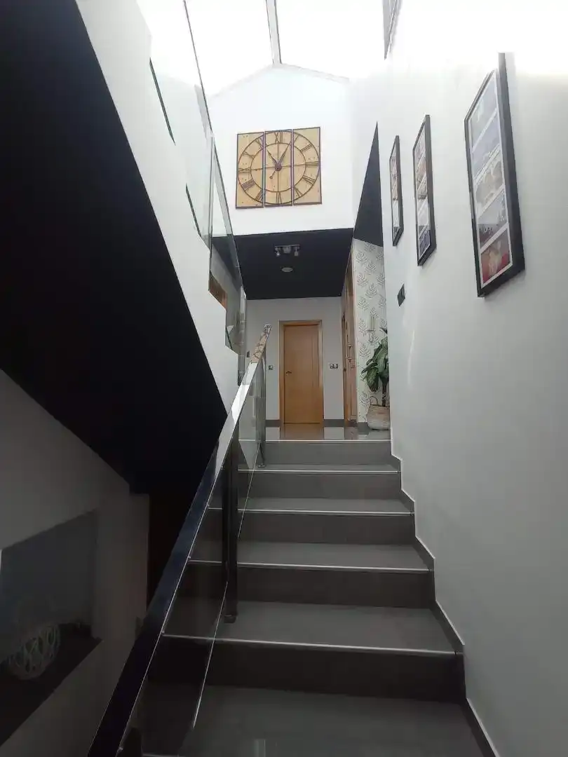 Casa adosada en venda en Alfarnate amb Jardí privat, Traster i Moblat