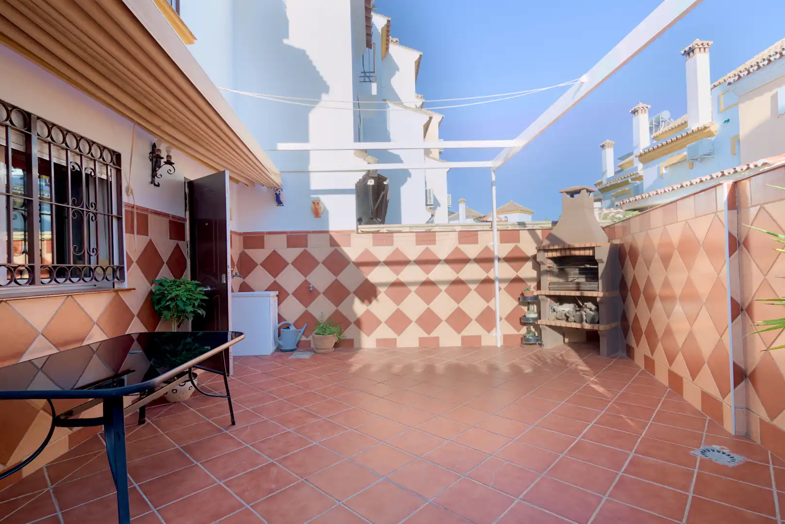 Terrace of Houses for sale in Vélez-Málaga  with Air Conditioner, Swimming Pool and Furnished