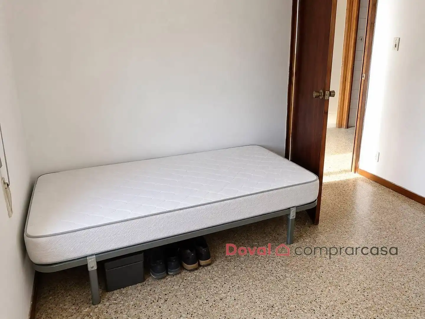 Dormitori de Casa o xalet en venda en O Porriño   amb Jardí privat, Traster i Balcó