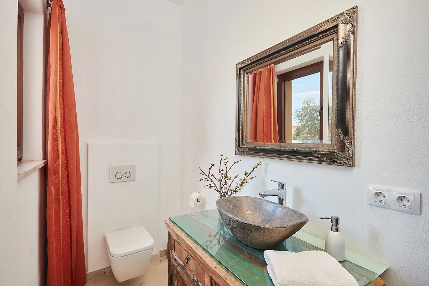 Baño de Finca rústica en venta en Marratxí con Calefacción, Trastero y Piscina