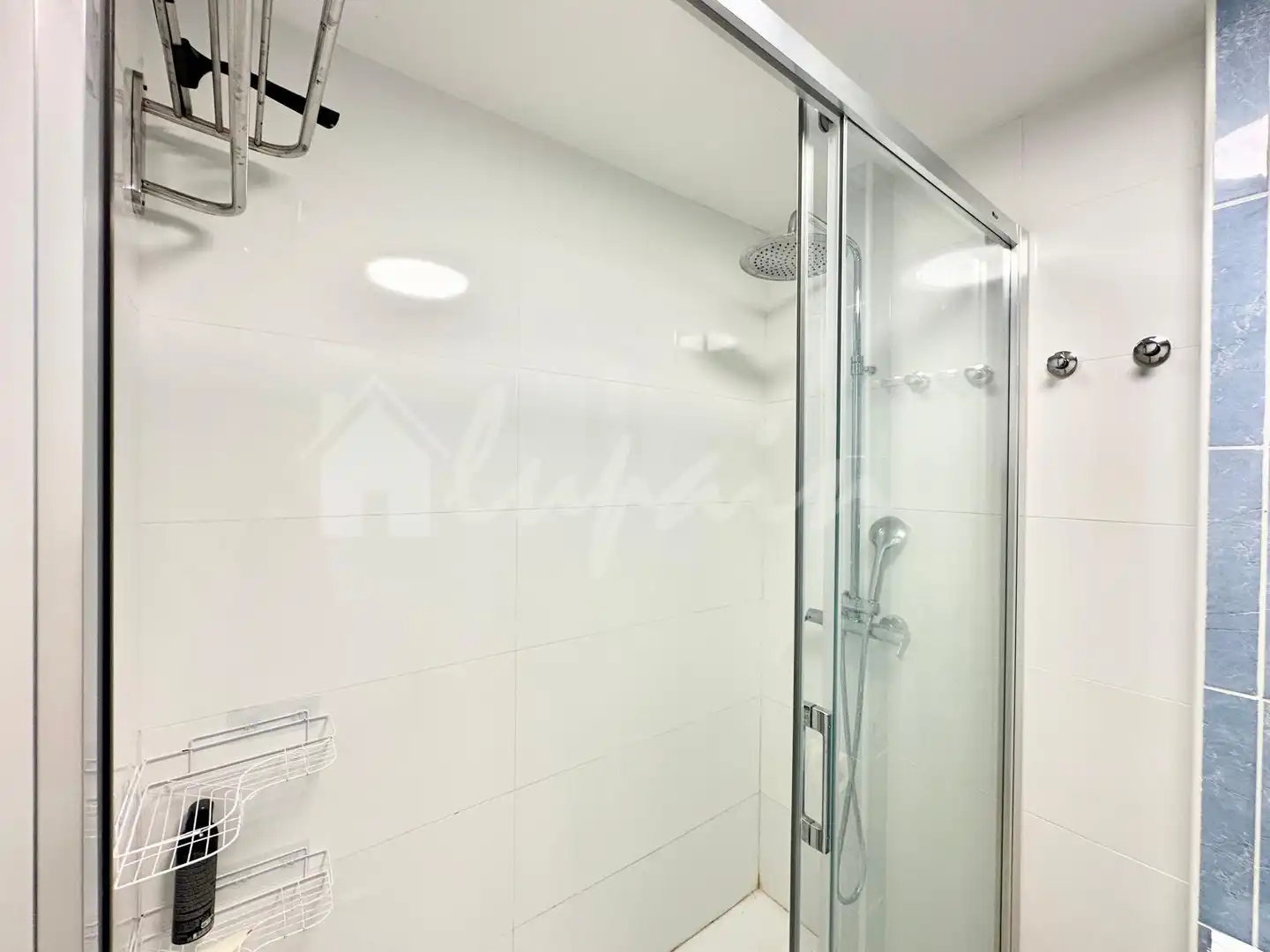 Baño de Apartamento en venta en Arona