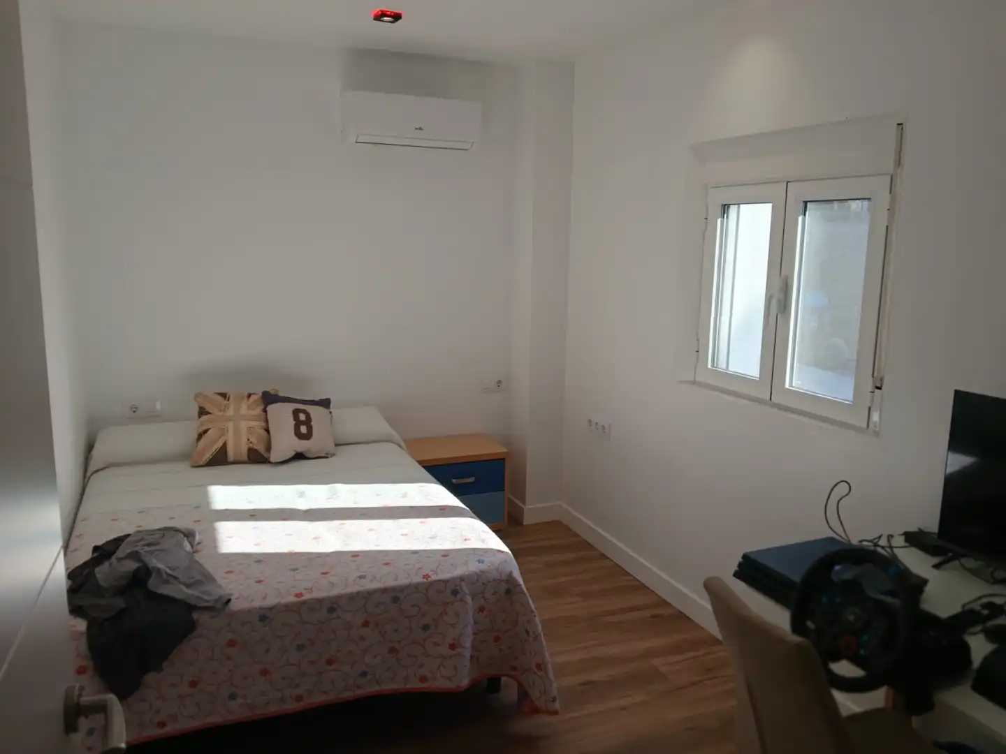 Habitación de Casa o chalet en venta en Torrent con Calefacción, Jardín privado y Terraza