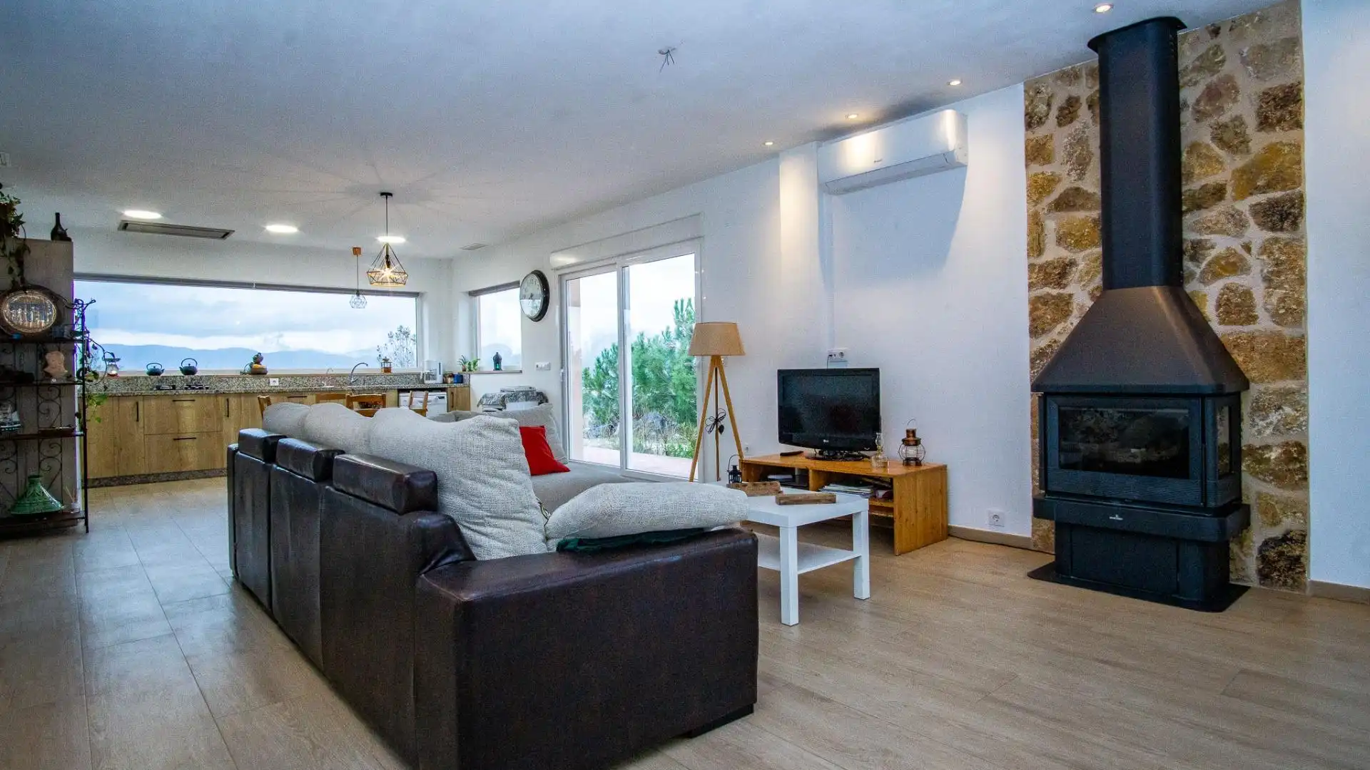 Chalet con jardín en venta en Sax, imagen 4