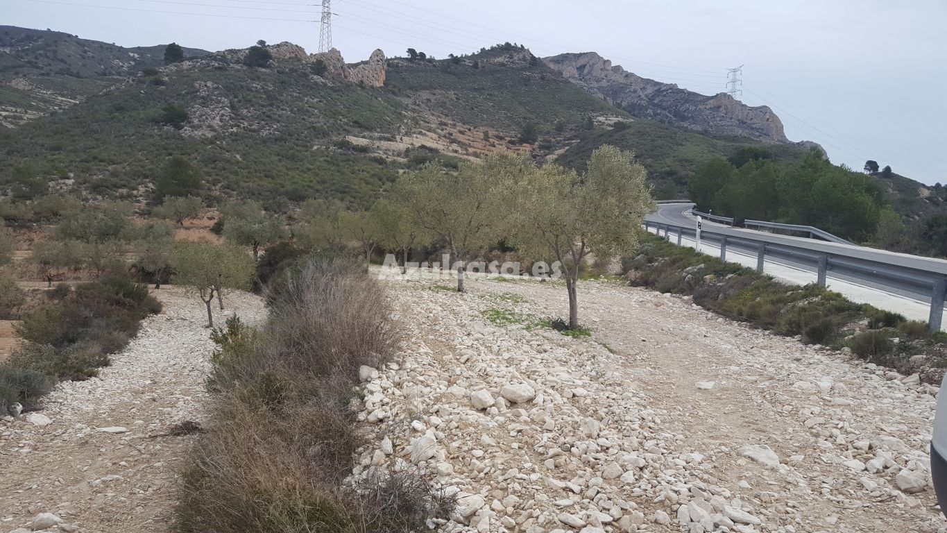 Grundstücke zum verkauf in Jijona / Xixona