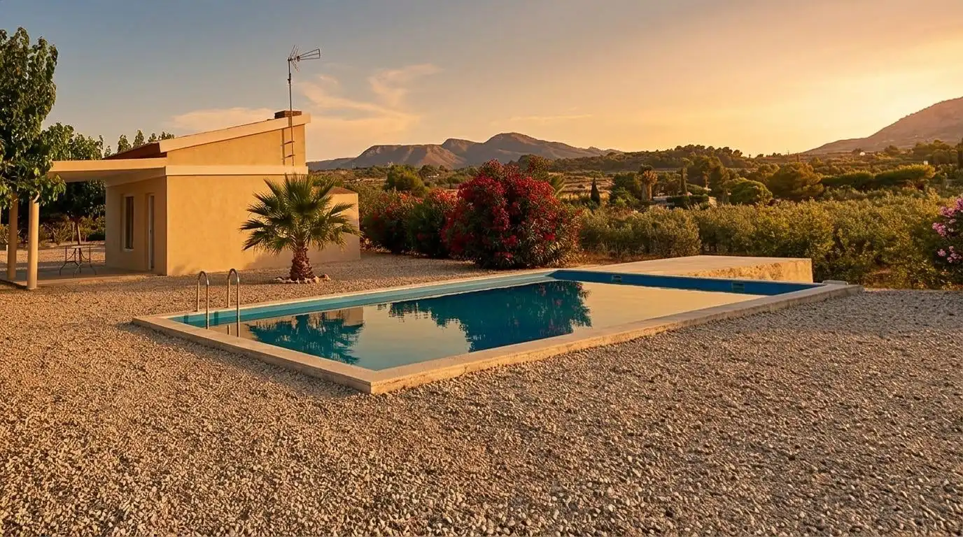 Xalet amb piscina en venda a Partida HORNA BAJA