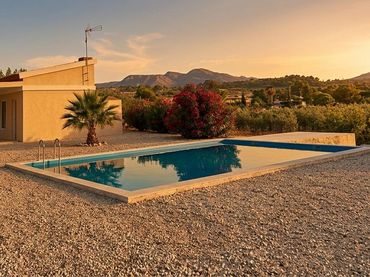 Xalet amb piscina en venda a Partida HORNA BAJA