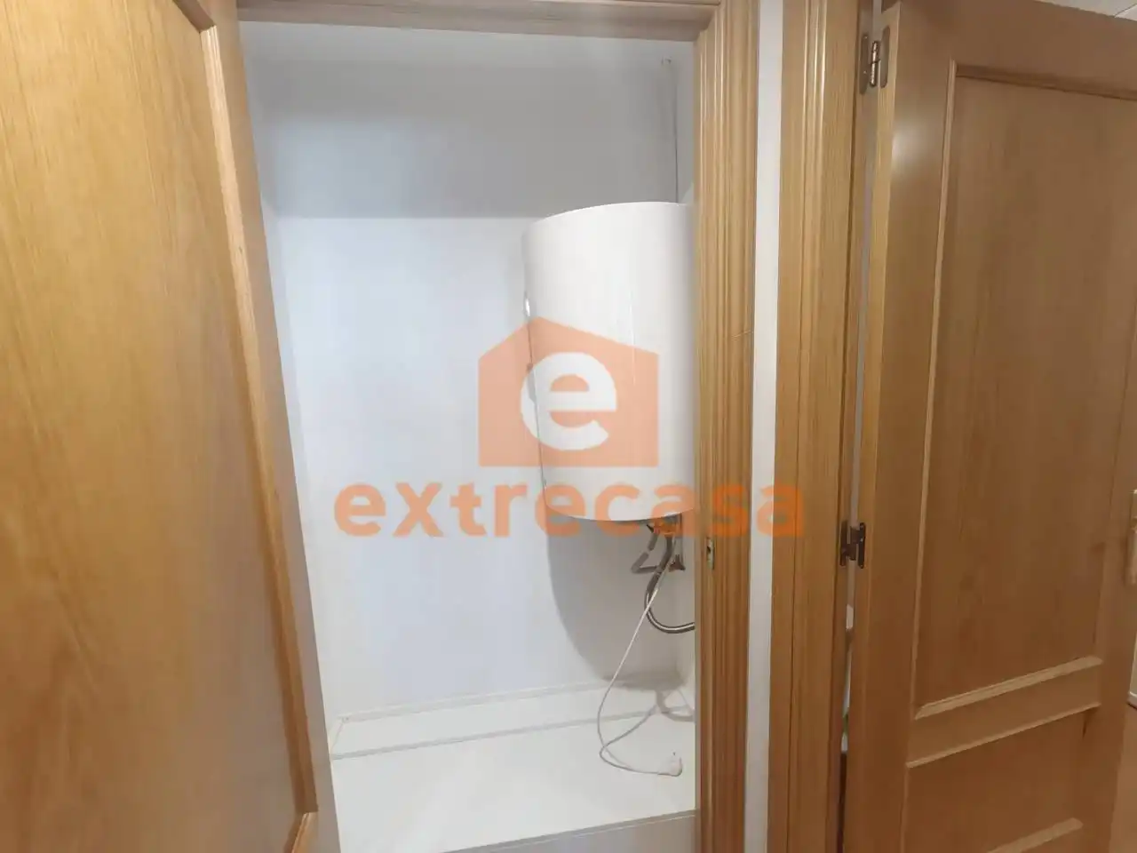 Apartamento de alquiler en Badajoz con Aire acondicionado, Amueblado y Balcón