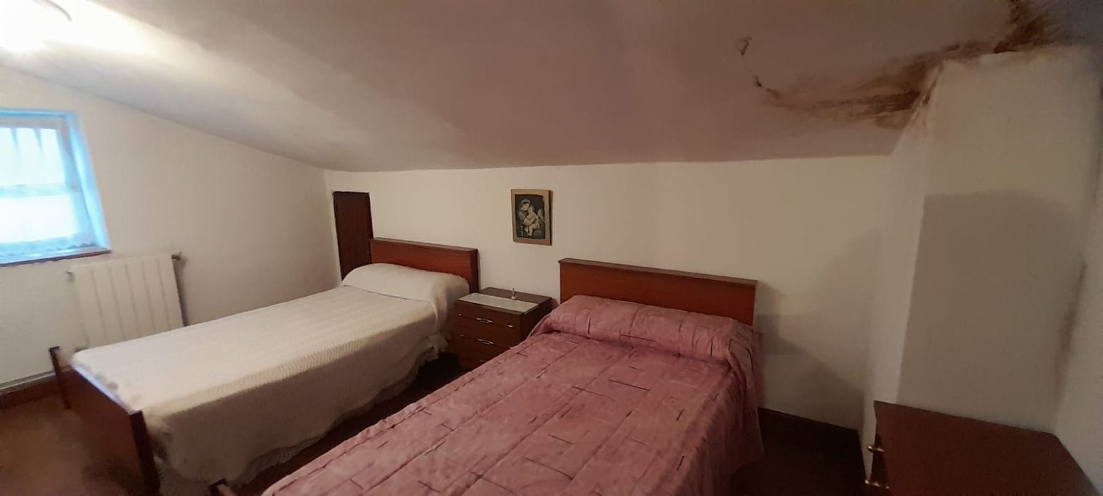 Bedroom of House or chalet for sale in Santiurde de Reinosa  with Heating