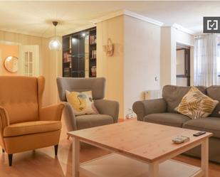 Living room of Flat to rent in  Madrid Capital  with Air Conditioner and Balcony