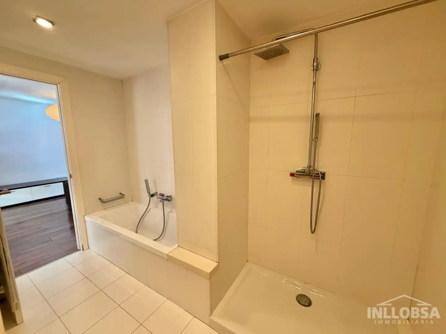 Penthouse with terrace for sale in Calle CIRCUMVAL.LACIO, imagen 32