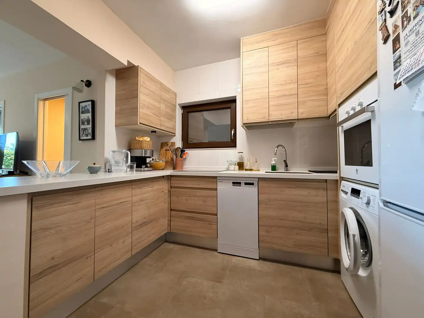 Cocina de Apartamento en venta en Estepona con Aire acondicionado, Terraza y Piscina