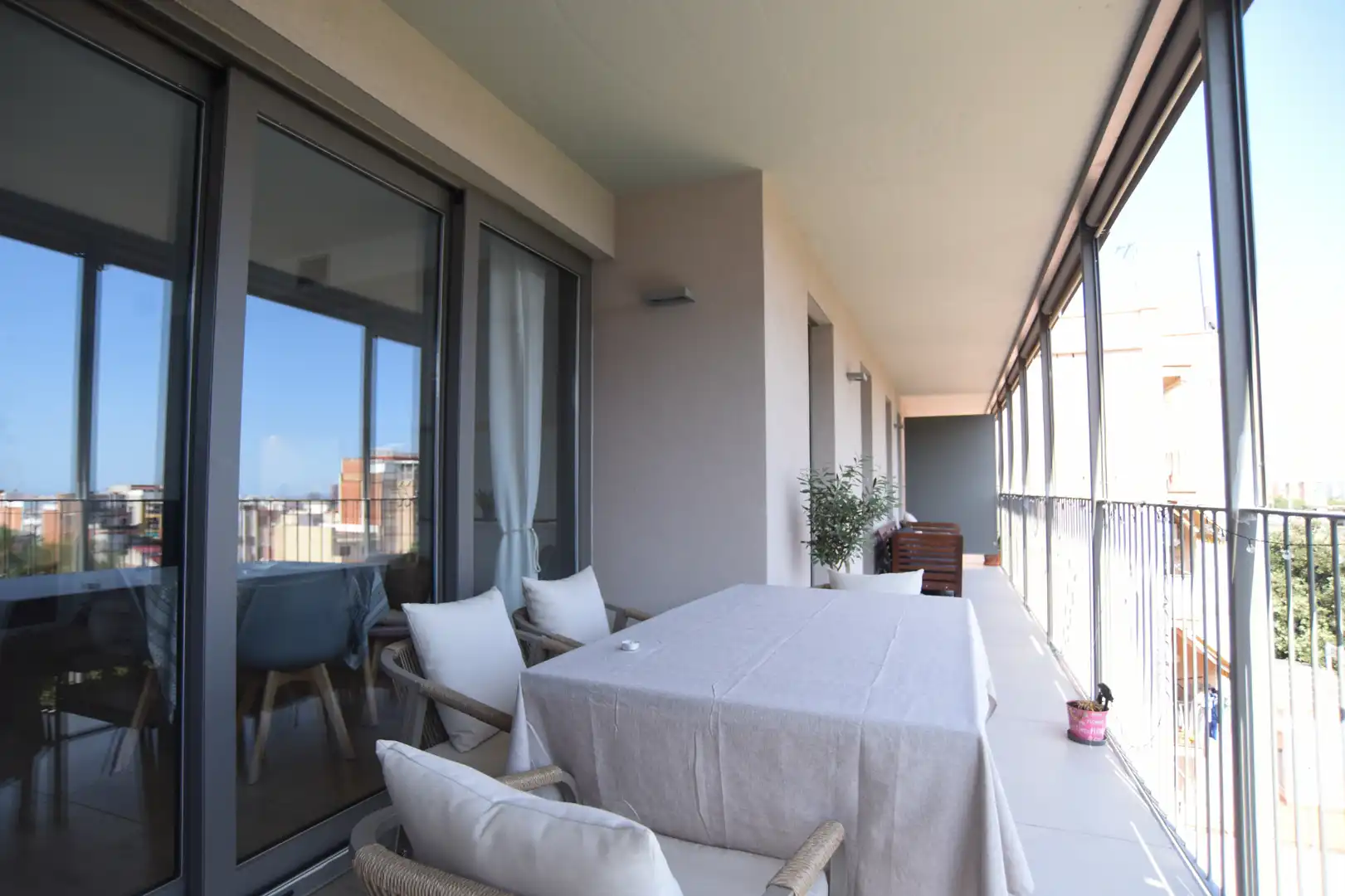 Penthouse with terrace for sale in Carrer de l'Emigrant, imagen 28