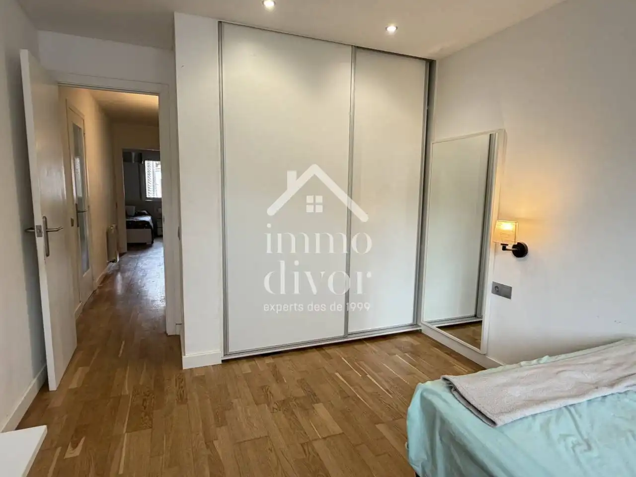 Habitación de Piso en venta en Sant Andreu de Llavaneres con Calefacción, Parquet y Balcón