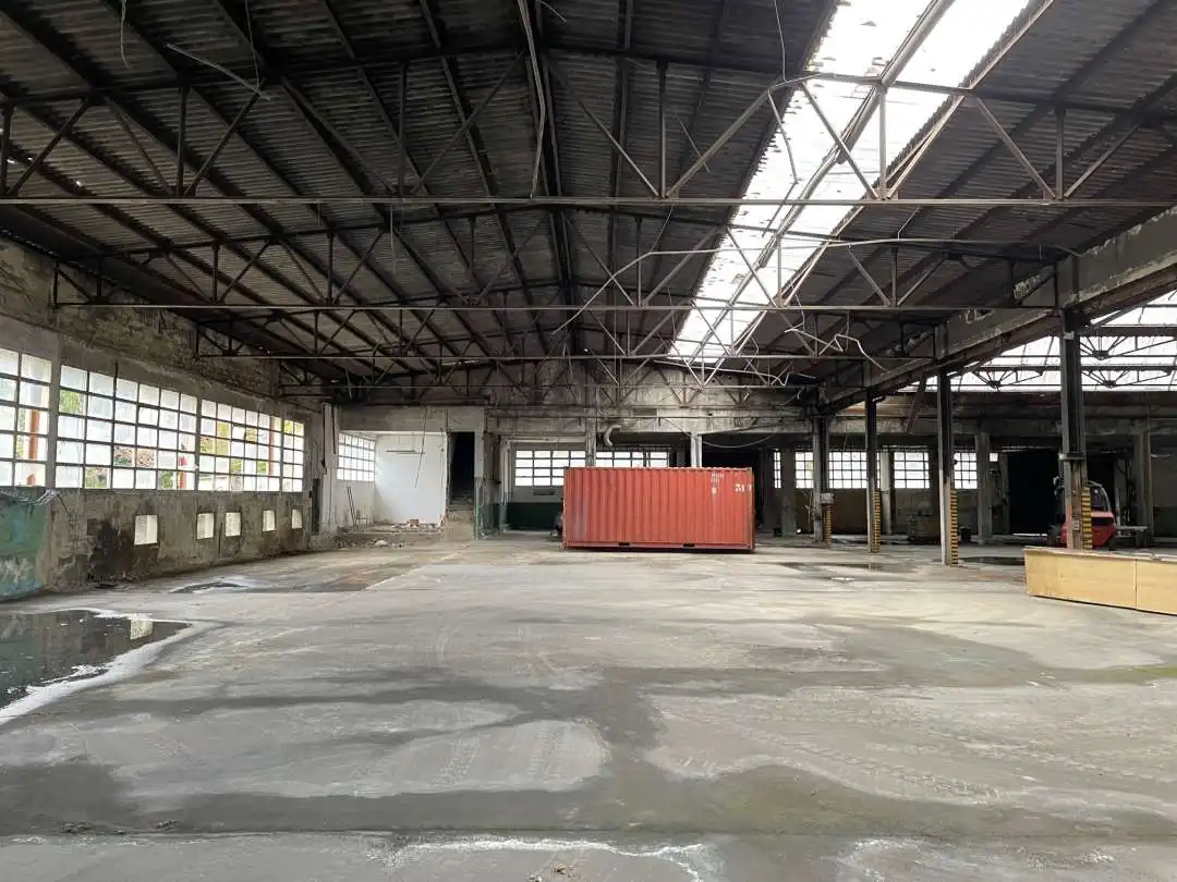 Fabrikhallen zum Verkauf in Hernani