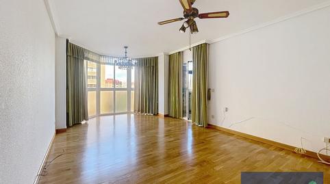 Foto 2 de Pis de lloguer a Calle del Torero José María Manzanares, Barrio de San Blas, Alicante / Alacant