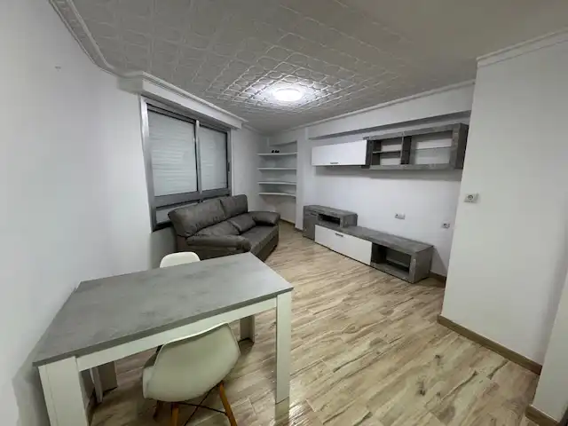 Flat to rent in Avenida Alemania-Italia, imagen 2