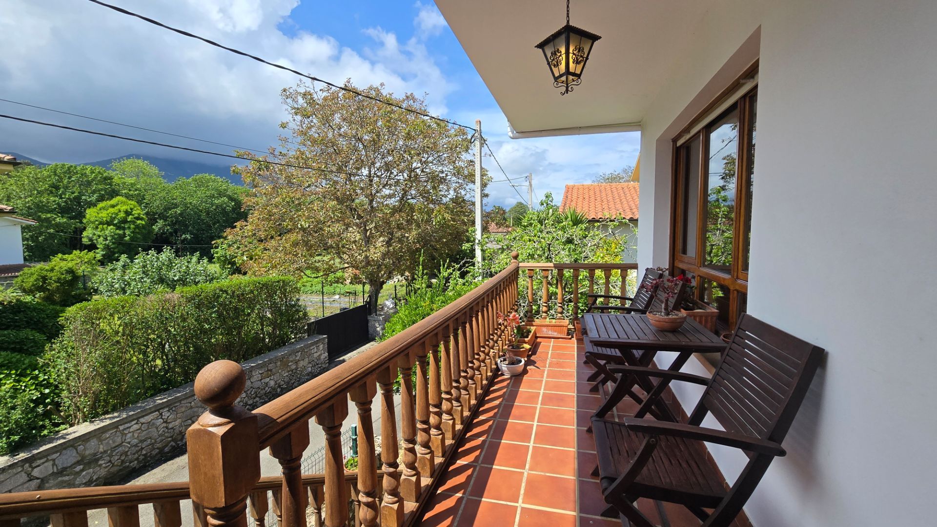 Terrassa de Casa o xalet en venda en Llanes amb Calefacció i Jardí privat